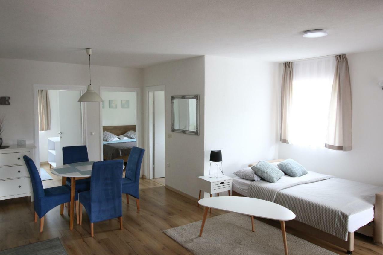 Apartments By Zec Kastav Luaran gambar